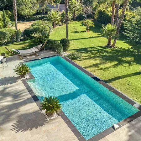 Villa Ref 2156 - - For Rent Cannes