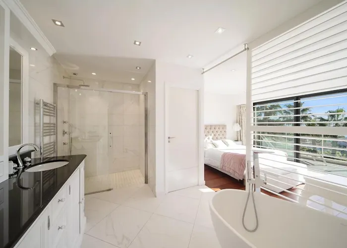Ref 2156 - - For Rent * Cannes