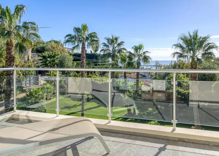 Ref 2156 - - For Rent Cannes