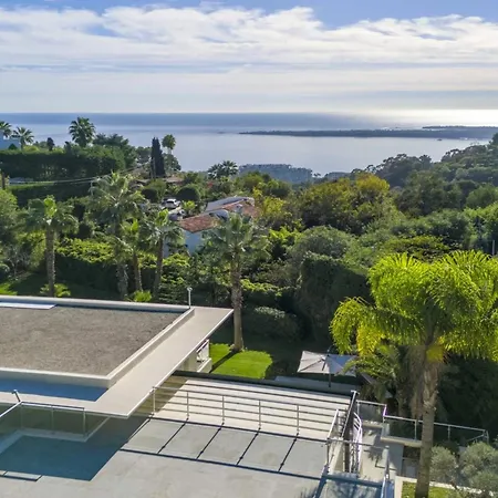 Villa Ref 2156 - - For Rent *